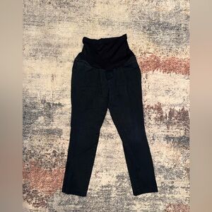 Old Navy Maternity Pixie Ankle Pants w/ Full Panel